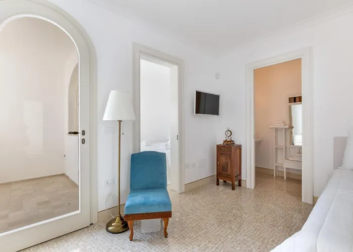Relais Carlo Alberto 4* Salve