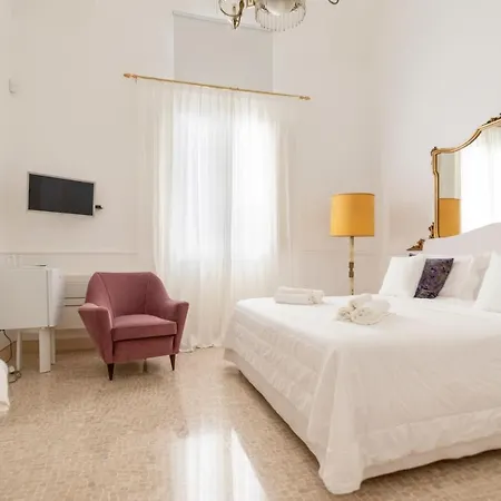 Bed & Breakfast Relais Carlo Alberto Salve